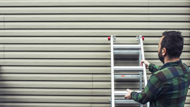 How To Choose The Right Materials for Your Siding Installation in 'Ellis, KS